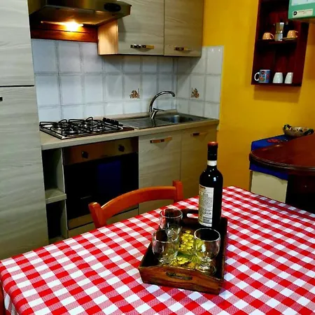 The Hamlet And The Valley, Il Paesino E La Vallata Apartment